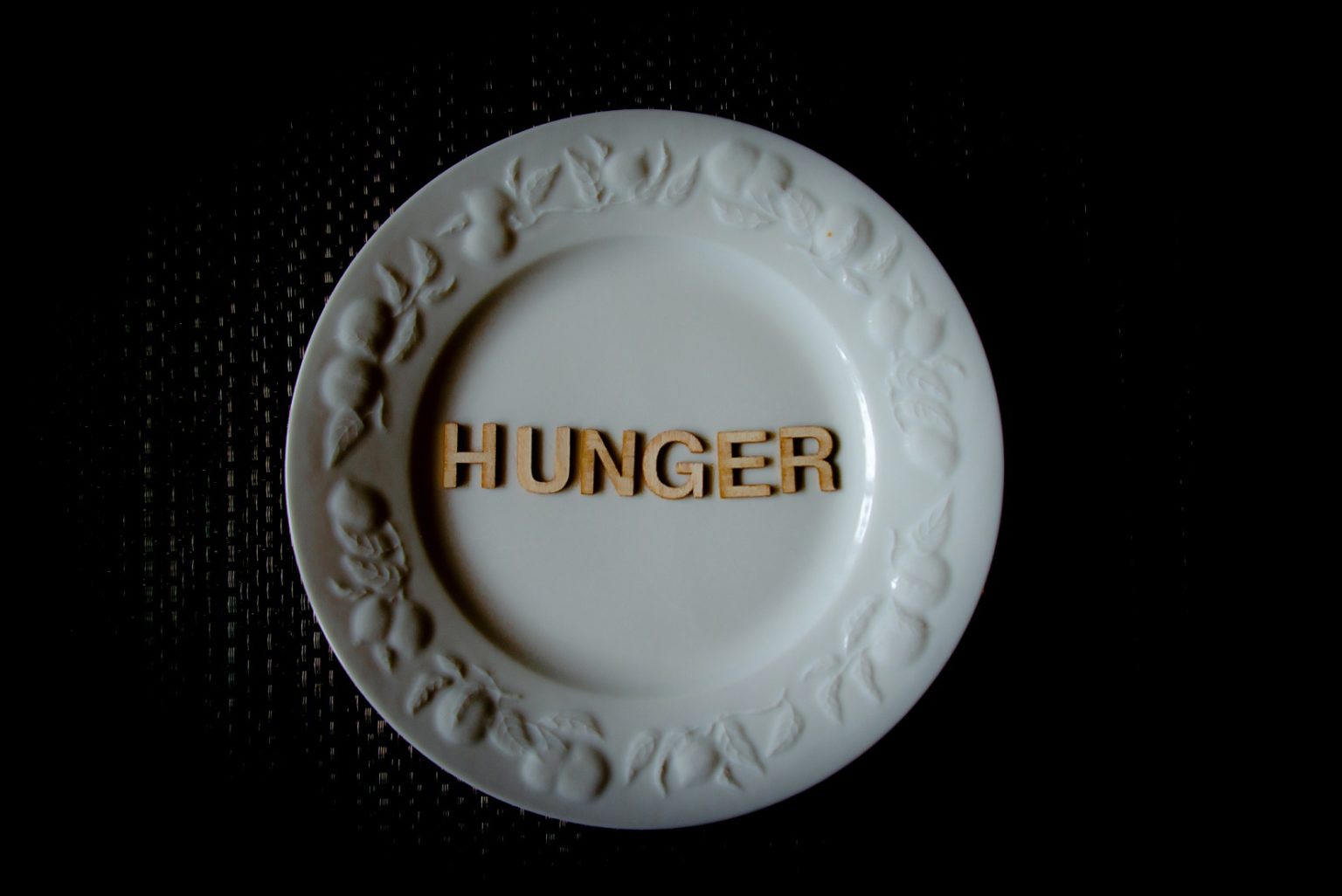 Hunger-On-Plate